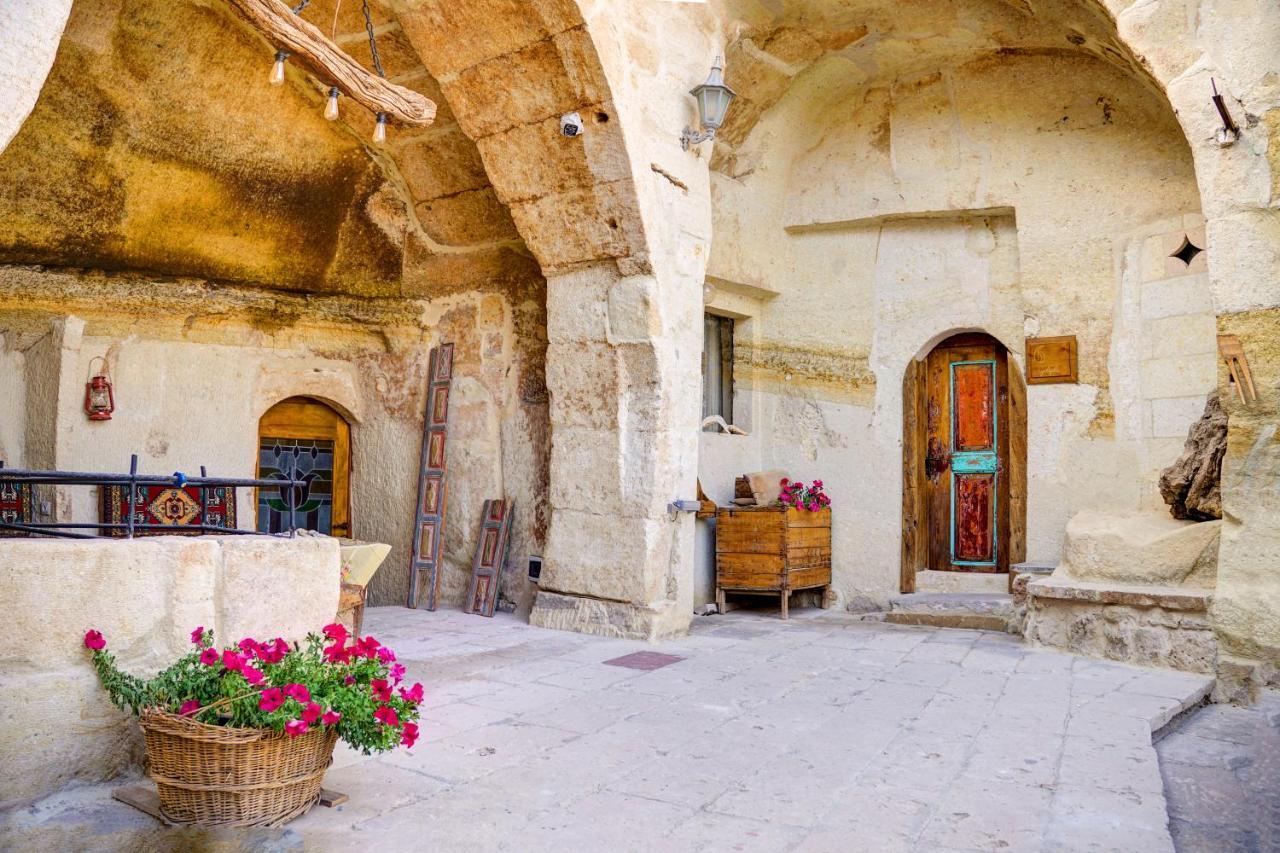 Gibos Cave Hotel Urgup Exterior photo