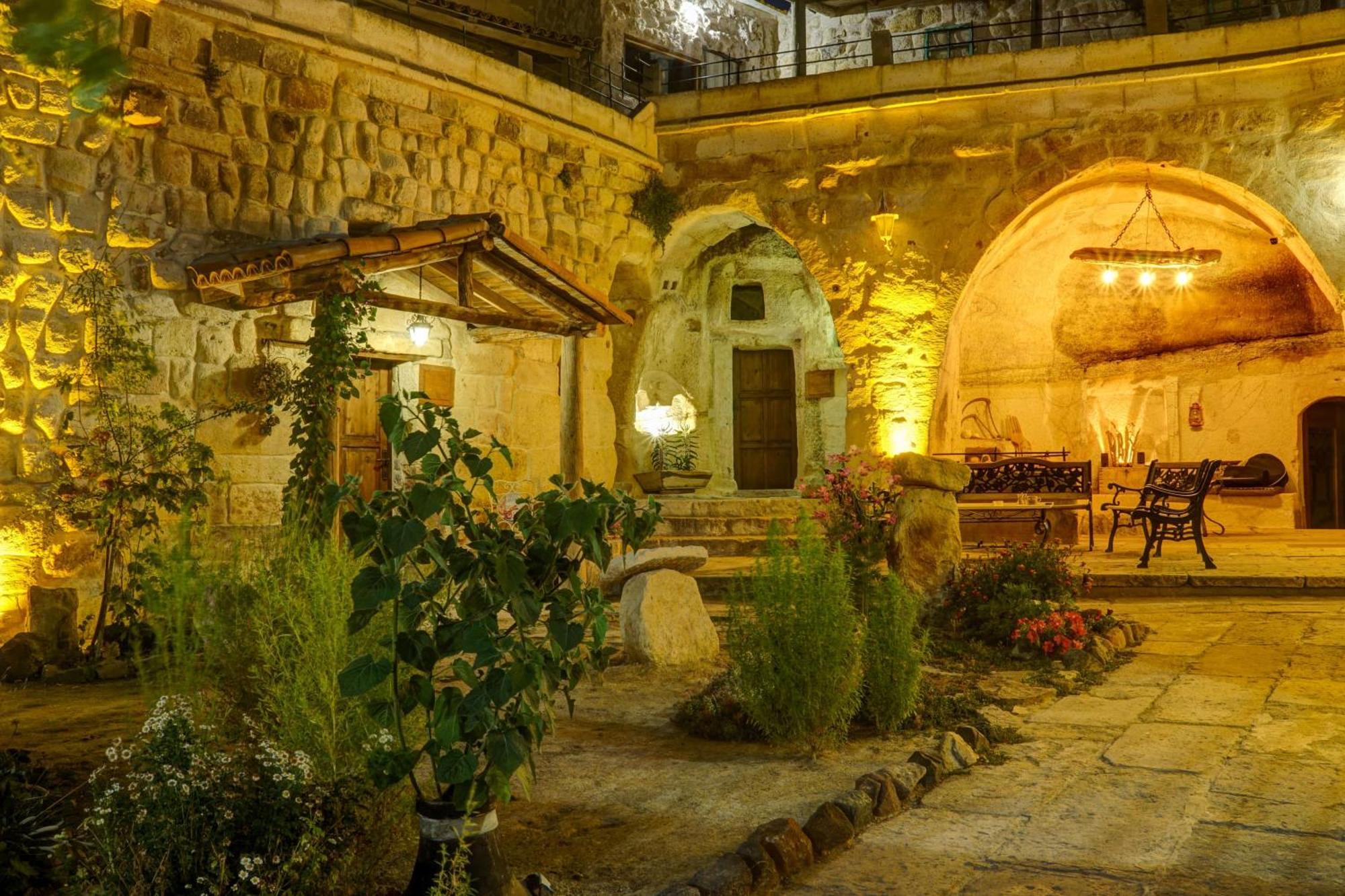 Gibos Cave Hotel Urgup Exterior photo